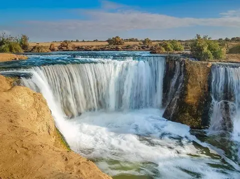 Wady El Rayan waterfalls